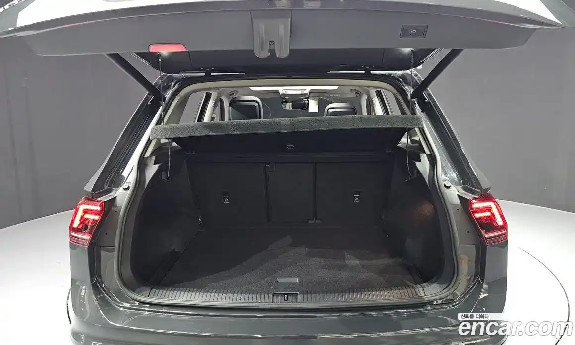 Volkswagen Tiguan 2020 2.0 автомат (гидро), фото 16
