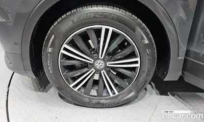 Volkswagen Tiguan 2020 2.0 автомат (гидро), миниатюра 5