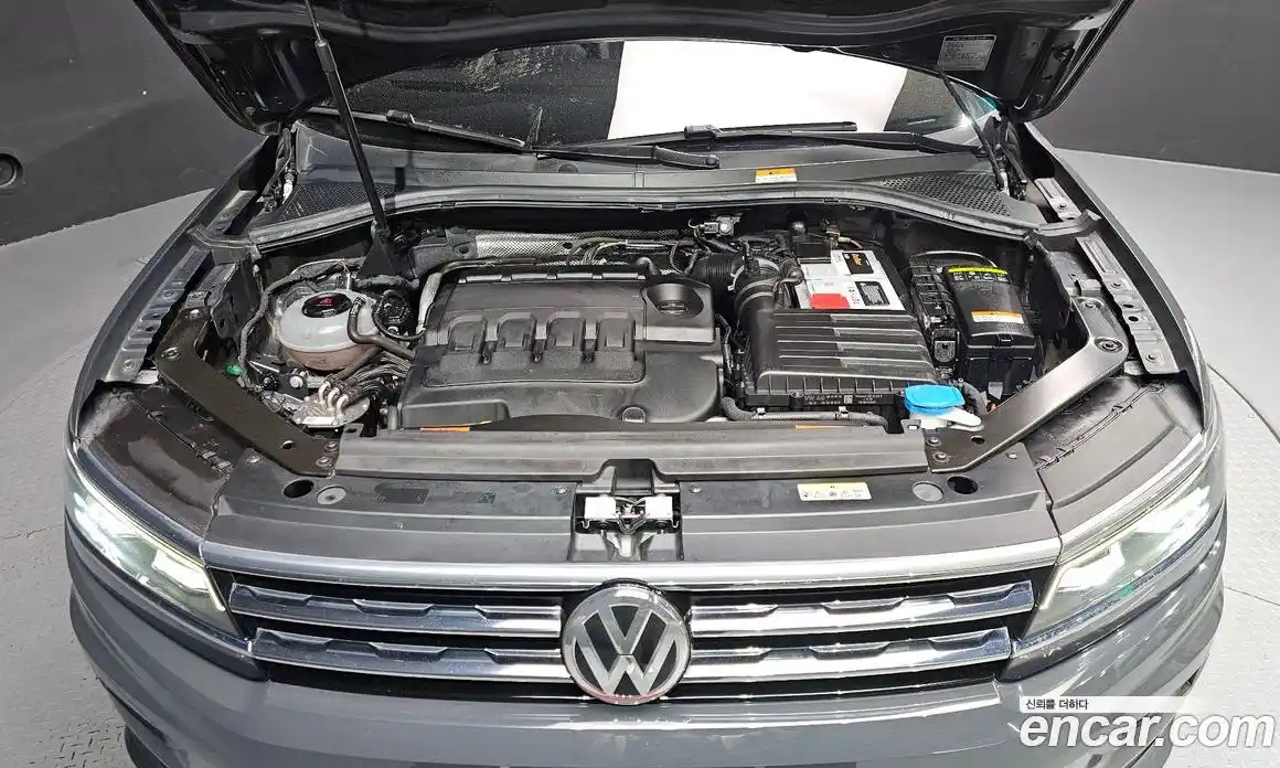 Volkswagen Tiguan 2020 2.0 автомат (гидро), фото 6