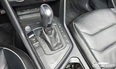 Volkswagen Tiguan 2020 2.0 автомат (гидро), миниатюра 9