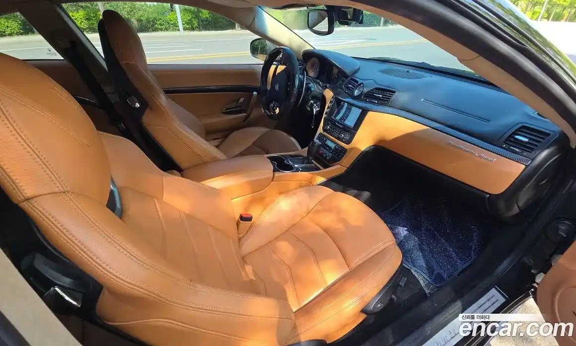 Maserati GranTurismo 2015 4.7 гидро, фото 16