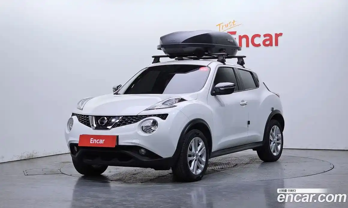 Nissan Juke 2017 1.6 гидро, фото 1