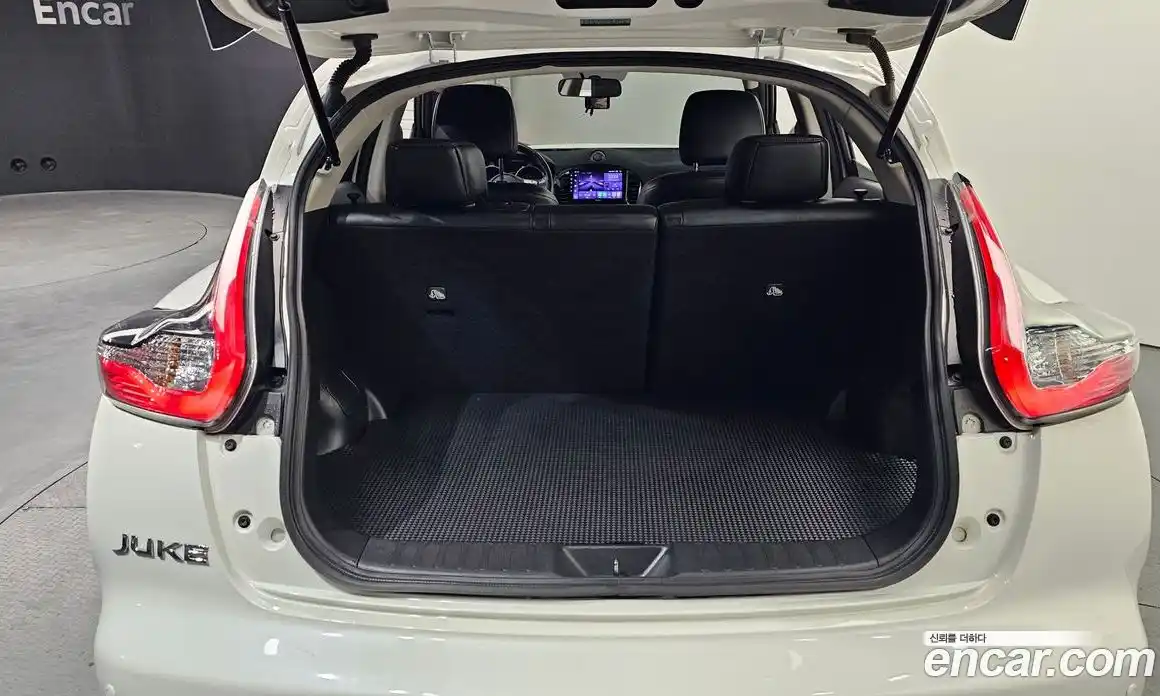 Nissan Juke 2017 1.6 гидро, фото 20