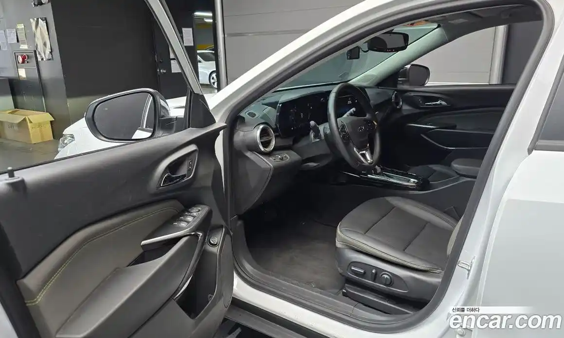 Chevrolet Trax 2023 1.2 гидро, фото 13
