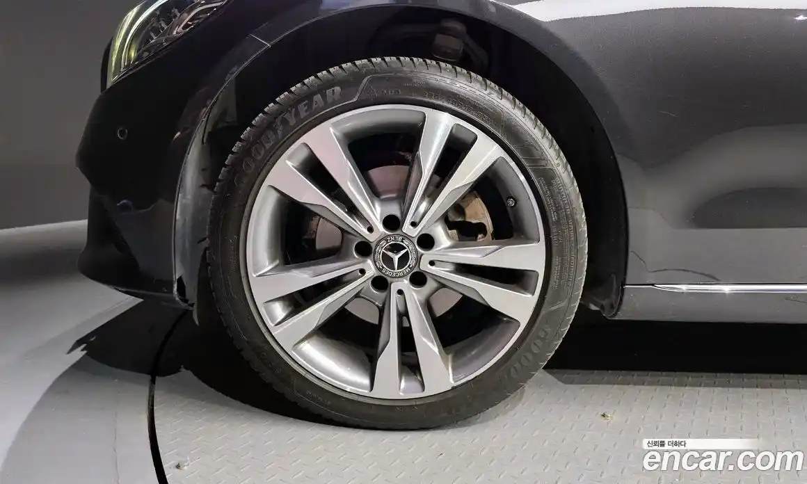 Mercedes-Benz C-Class 2020 1.9 гидро, фото 5