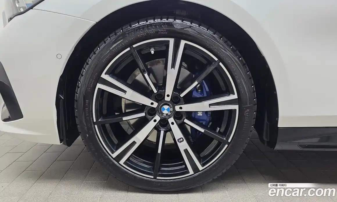 BMW 5-Series 2024 2.0 гидро, фото 5