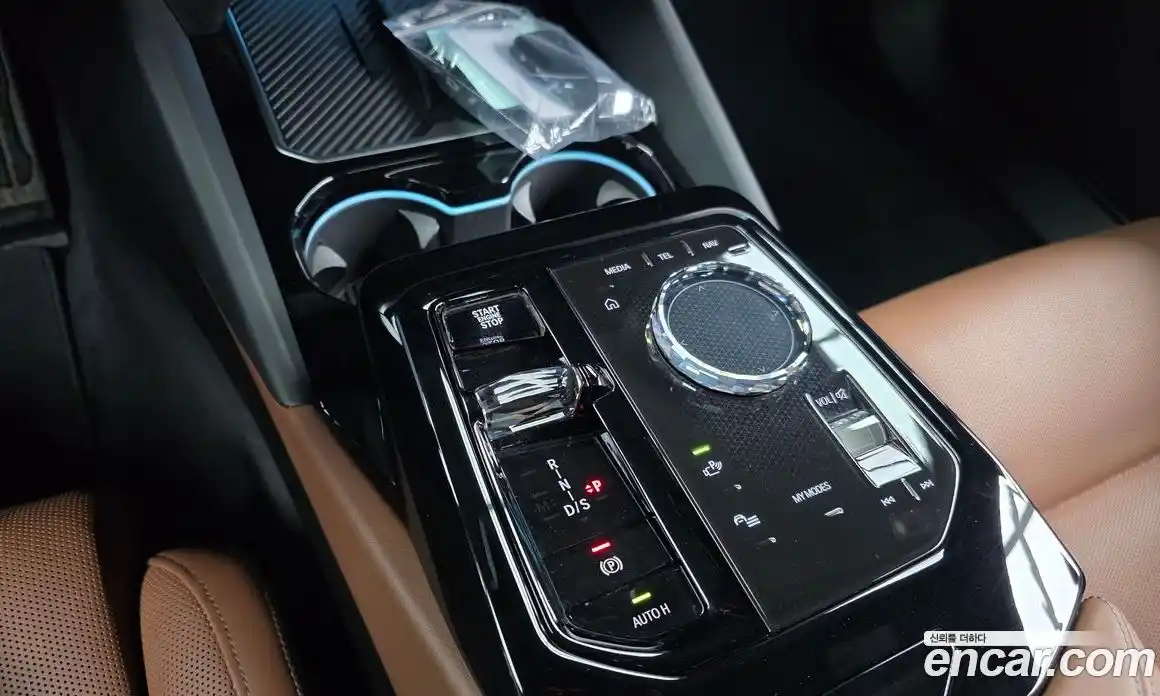 BMW 5-Series 2024 2.0 гидро, фото 9