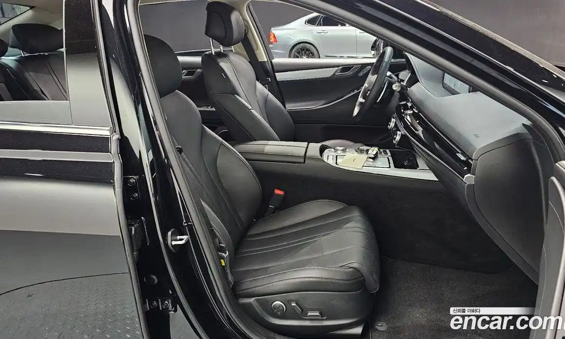 Genesis G80 2023 2.5 гидро, фото 16