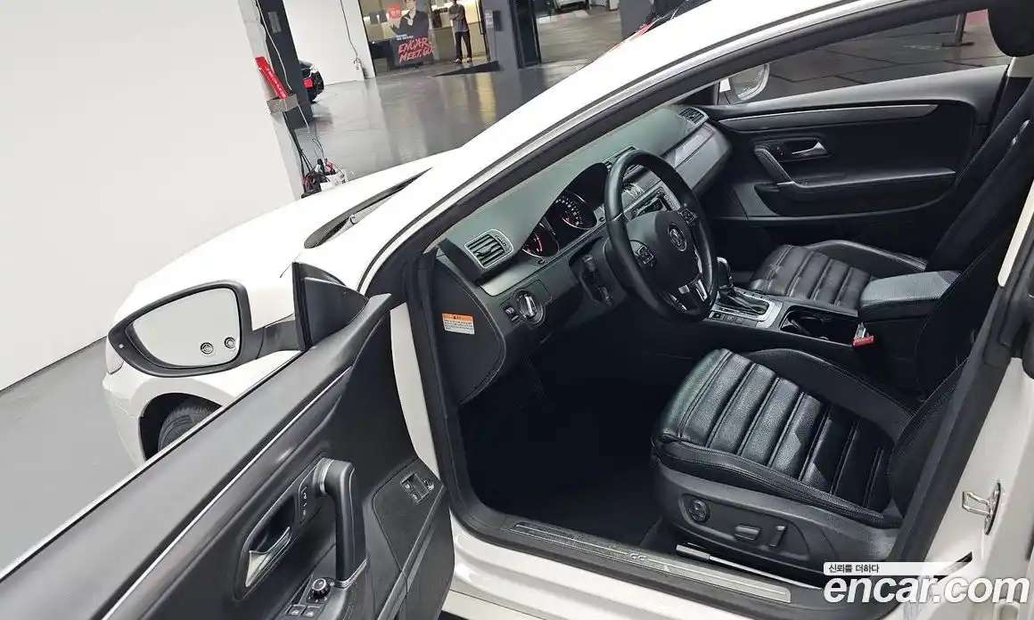 Volkswagen CC 2013 2.0 автомат (гидро), фото 12