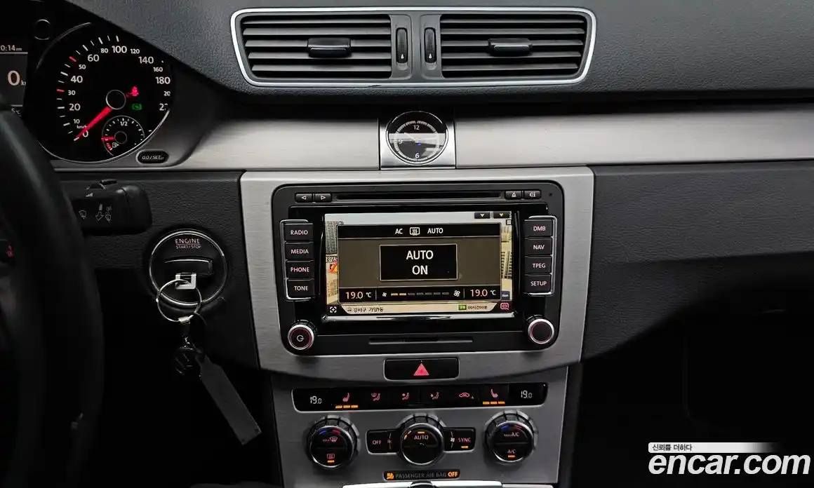 Volkswagen CC 2013 2.0 автомат (гидро), фото 20
