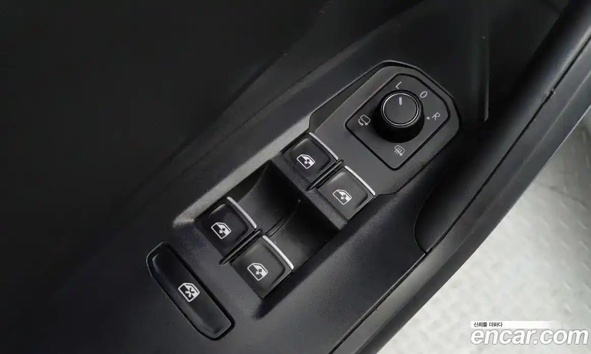 Volkswagen Jetta 2021 1.4 автомат (гидро), фото 12