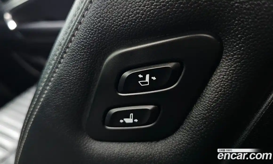 Genesis G70 2019 2.0 гидро, фото 18