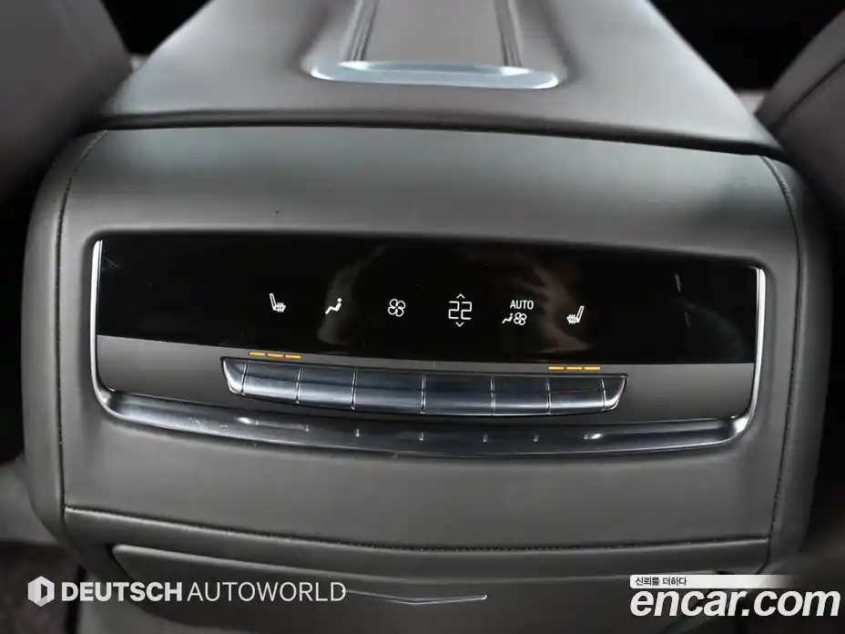 Cadillac Escalade 2023 6.2 гидро, фото 16