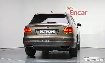 Bentley Bentayga 2017 6.0 гидро, миниатюра 4