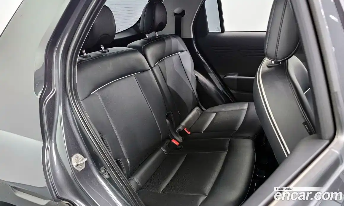 Hyundai Casper 2022 1.0 автомат (гидро), фото 11