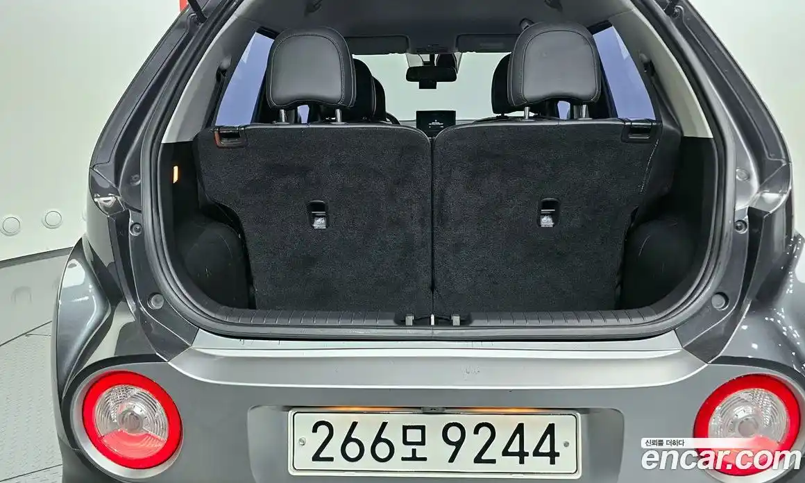 Hyundai Casper 2022 1.0 автомат (гидро), фото 19