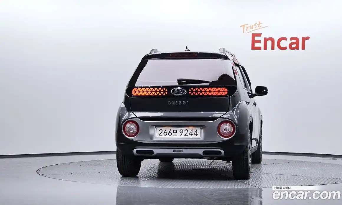 Hyundai Casper 2022 1.0 автомат (гидро), фото 4
