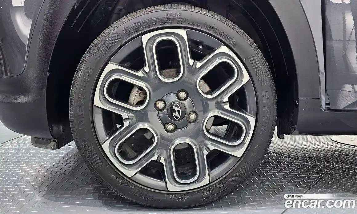 Hyundai Casper 2022 1.0 автомат (гидро), фото 5