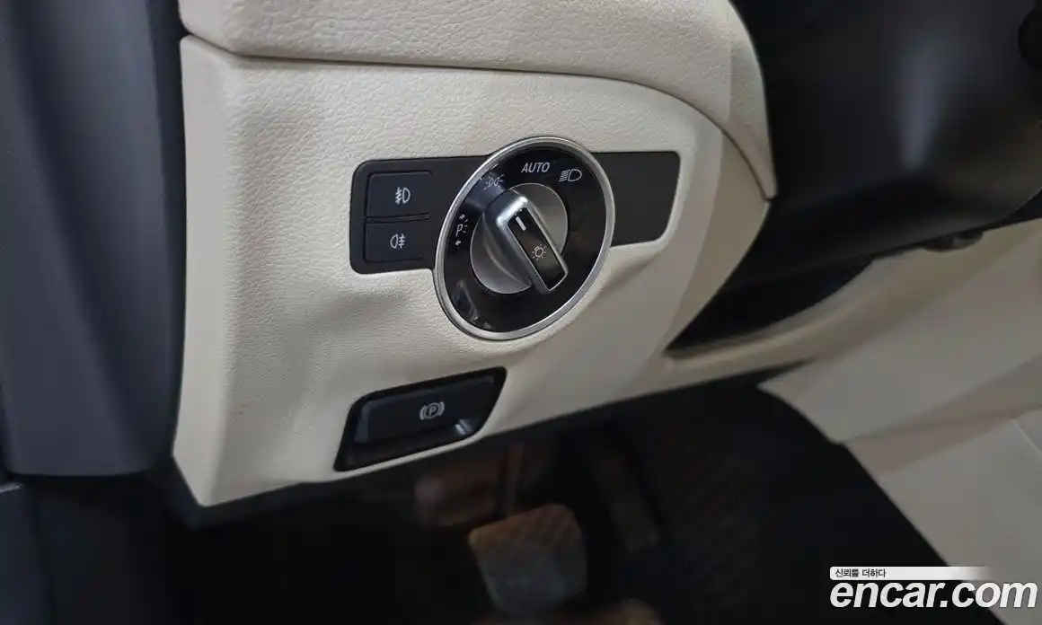 Mercedes-Benz GLA-Class 2018 2.0 гидро, фото 21