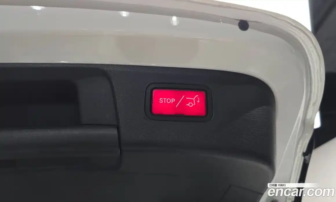 Mercedes-Benz GLA-Class 2018 2.0 гидро, фото 25