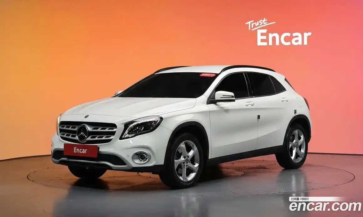 Mercedes-Benz GLA-Class 2018 2.0 гидро, фото 31