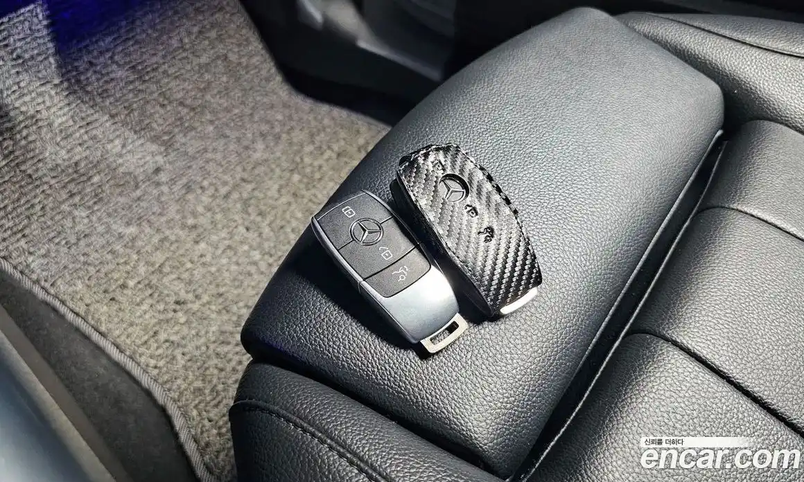 Mercedes-Benz GLA-Class 2021 2.0 гидро, фото 16