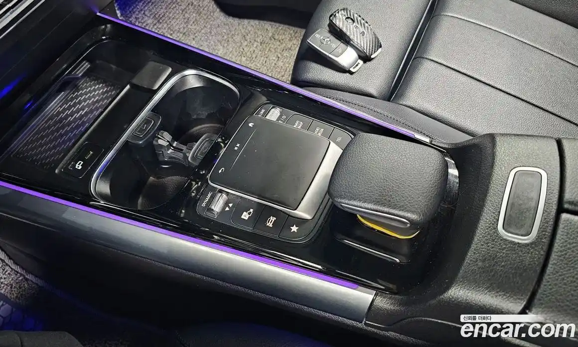 Mercedes-Benz GLA-Class 2021 2.0 гидро, фото 20