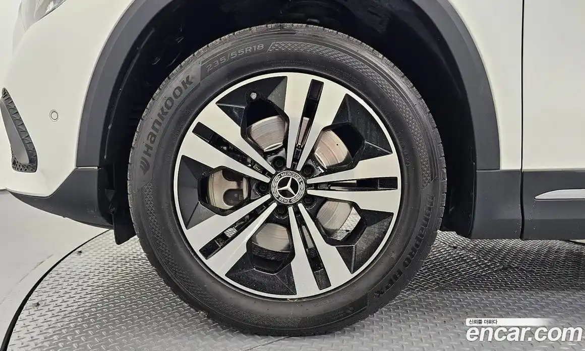Mercedes-Benz GLA-Class 2021 2.0 гидро, фото 5