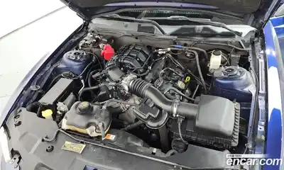Ford Mustang 2011 3.7 автомат (гидро), миниатюра 6