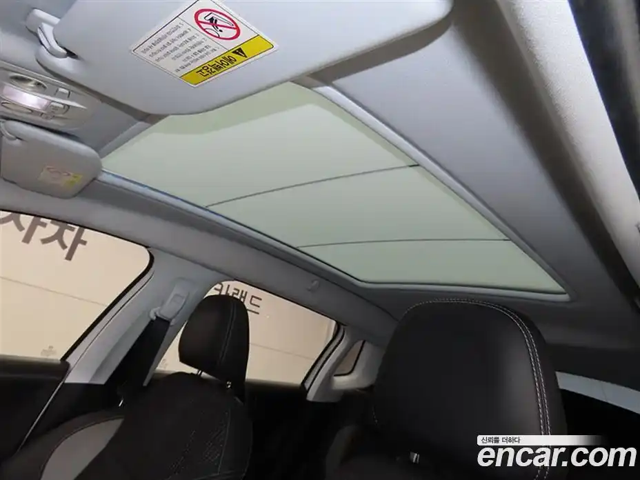 Peugeot 2008 2015 1.6 автомат (гидро), фото 17