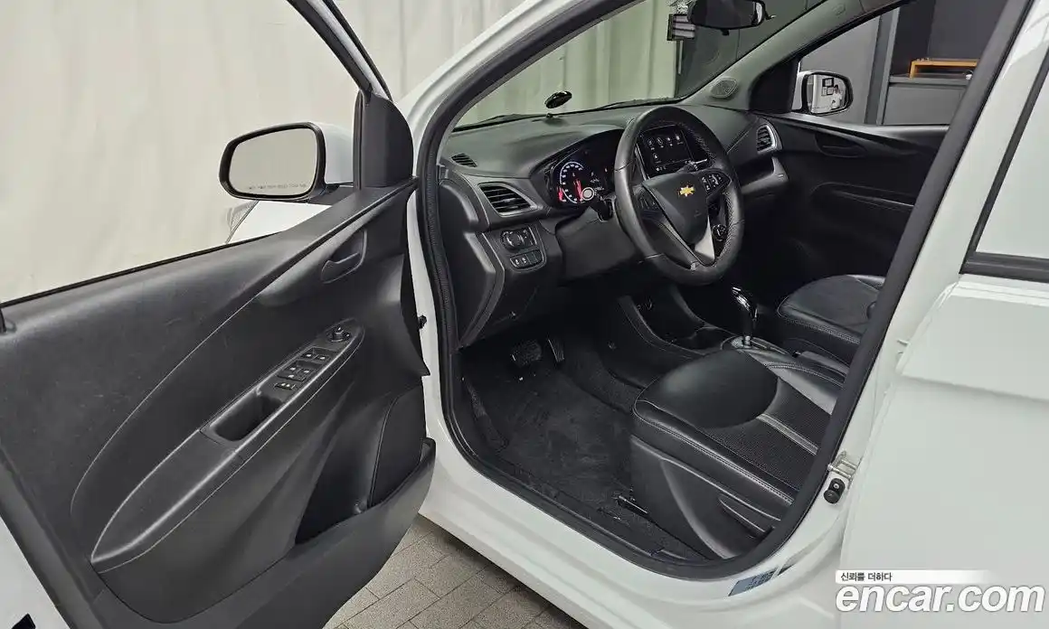 Chevrolet Spark 2021 1.0 гидро, фото 13