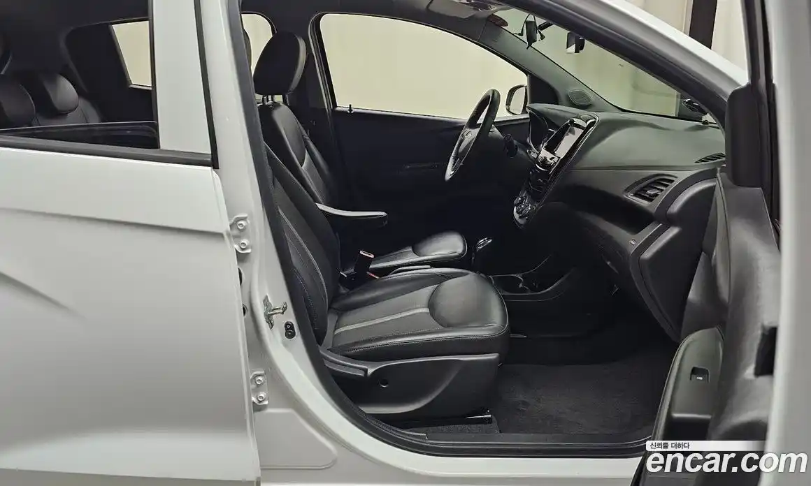 Chevrolet Spark 2021 1.0 гидро, фото 17
