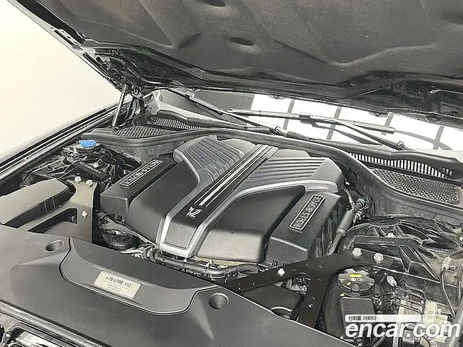 Rolls-Royce Ghost 2023 6.7 гидро, фото 6