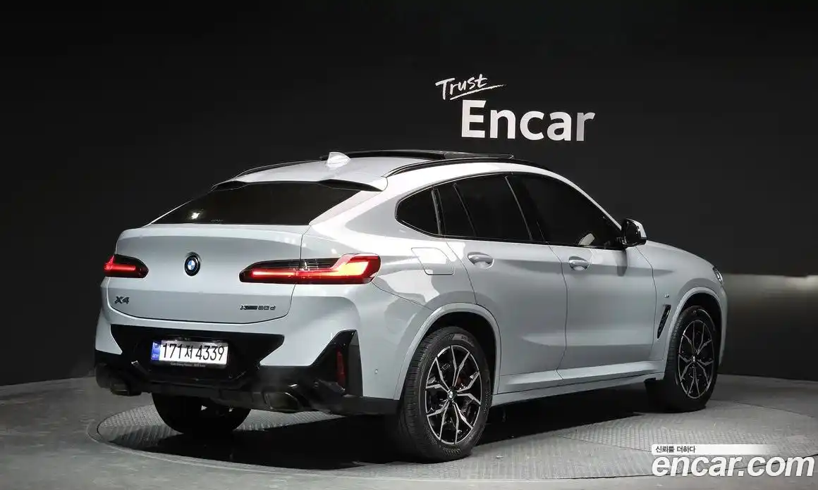 BMW X4 2022 2.0 гидро, фото 2