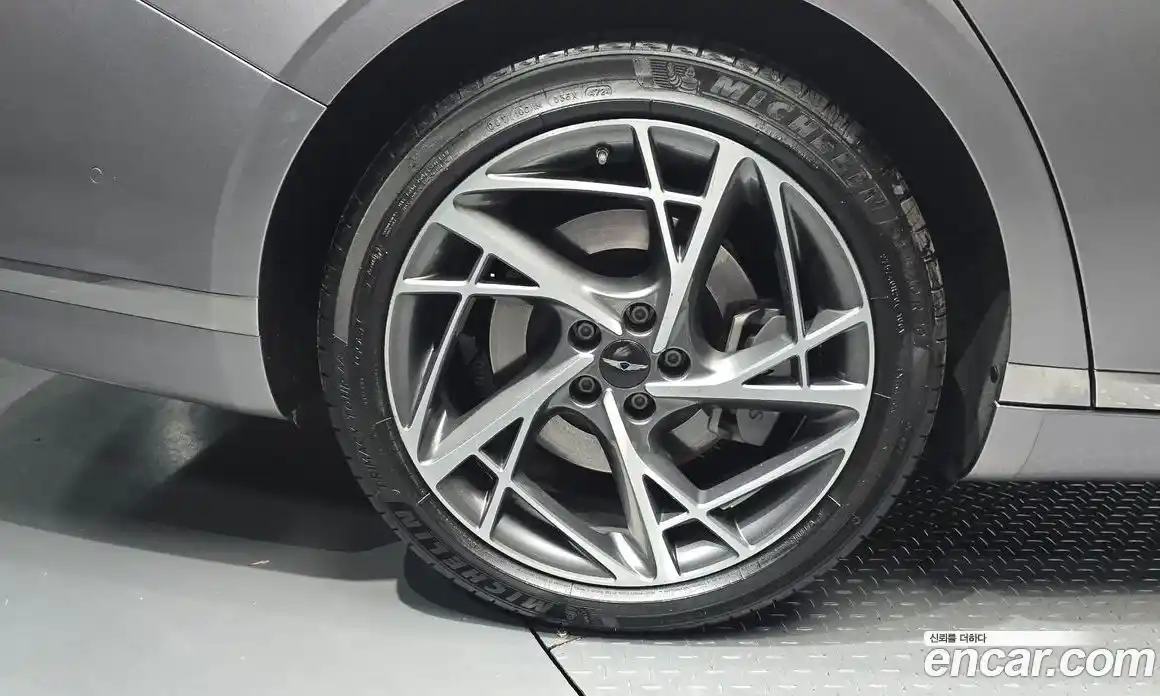 Genesis G90 2022 3.5 гидро, фото 4