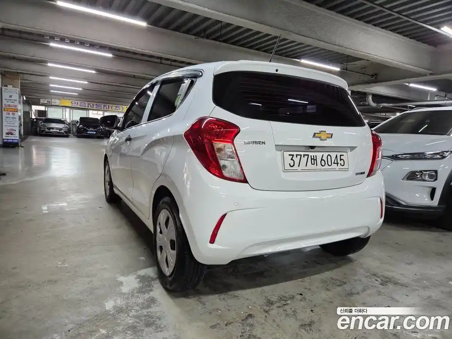 Chevrolet Spark 2020 1.0 автомат (гидро), фото 2