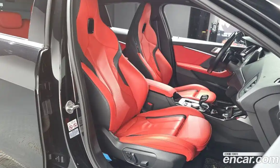 BMW 1 серия 2022 2.0 автомат (гидро), фото 10