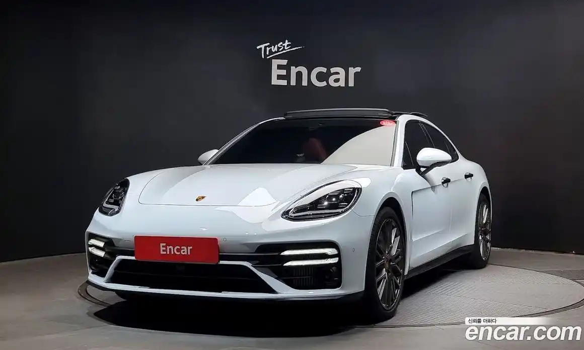 Porsche Panamera 2023 2.9 автомат (гидро), фото 1
