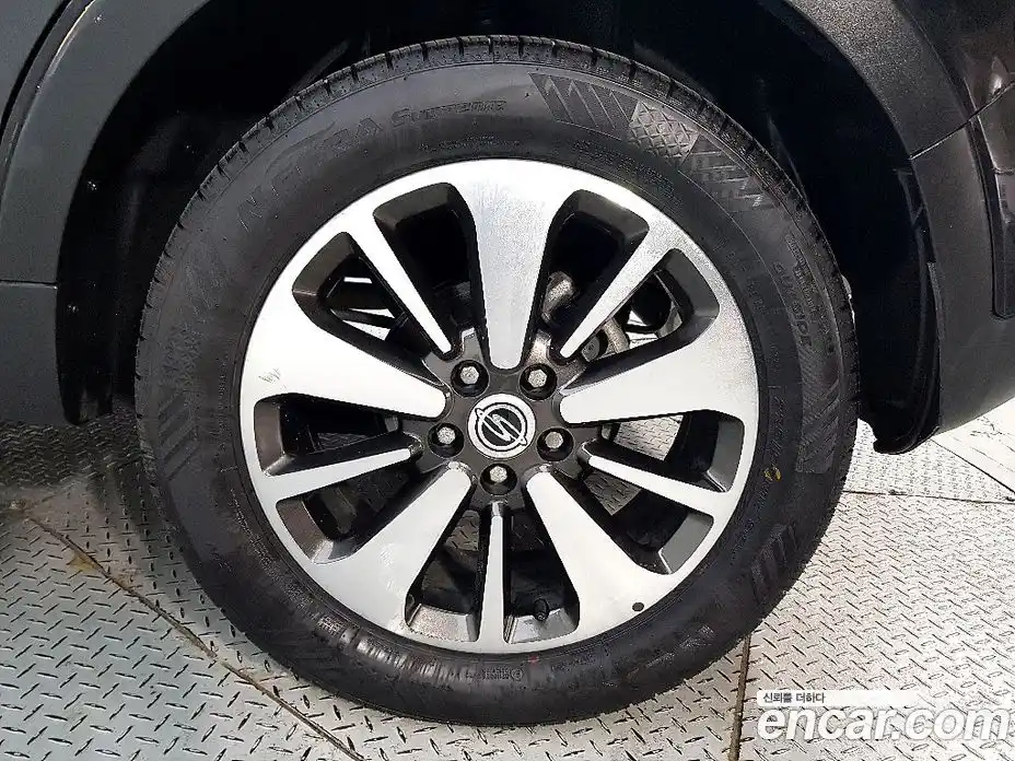 SsangYong Korando 2014 2.0 автомат (гидро), фото 20