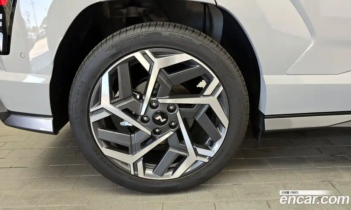 Hyundai Kona 2026 1.6 автомат (гидро), фото 5