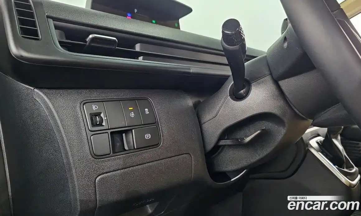Hyundai Staria 2024 3.5 гидро, фото 19