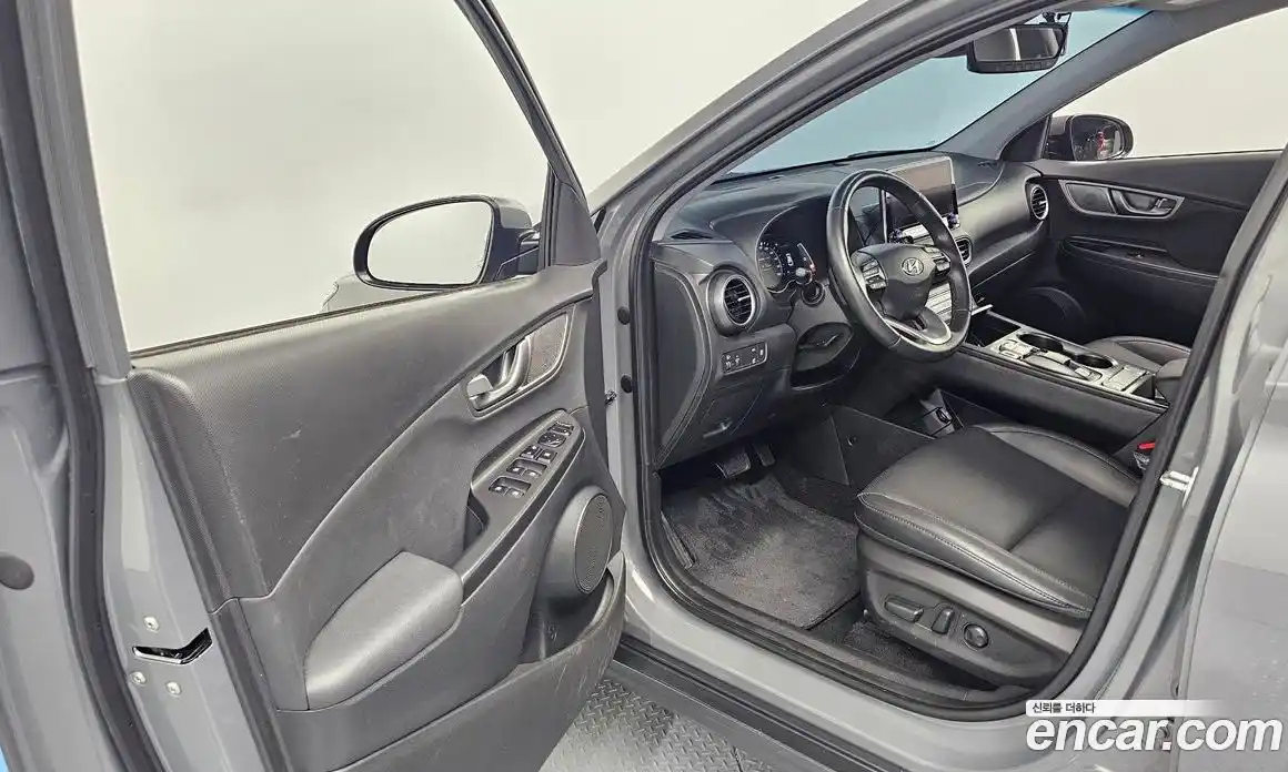 Hyundai Kona 2020 0.2 автомат (гидро), фото 13