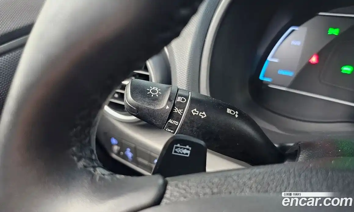 Hyundai Kona 2020 0.2 автомат (гидро), фото 27