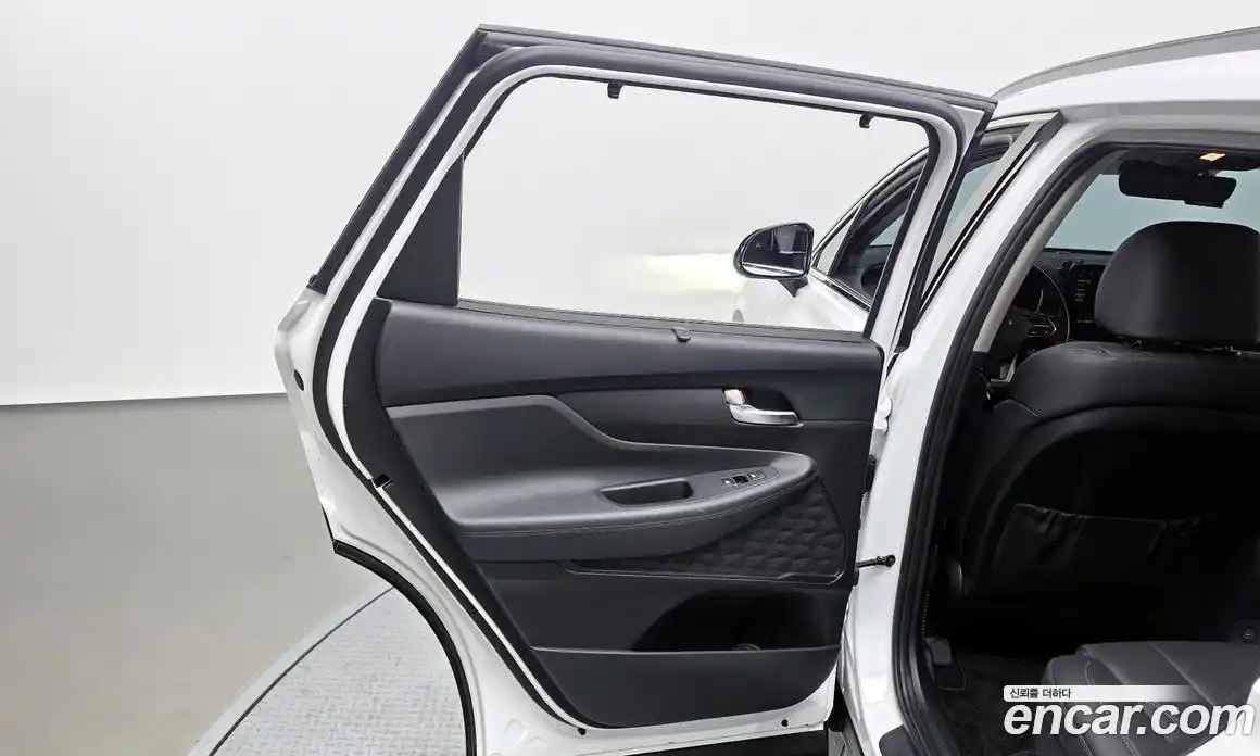 Hyundai Santa Fe 2022 2.5 гидро, фото 15