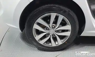 Hyundai i30 2018 1.4 автомат (гидро), миниатюра 5