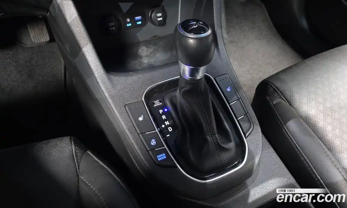 Hyundai i30 2018 1.4 автомат (гидро), фото 9