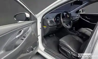 Hyundai i30 2018 1.4 автомат (гидро), миниатюра 10