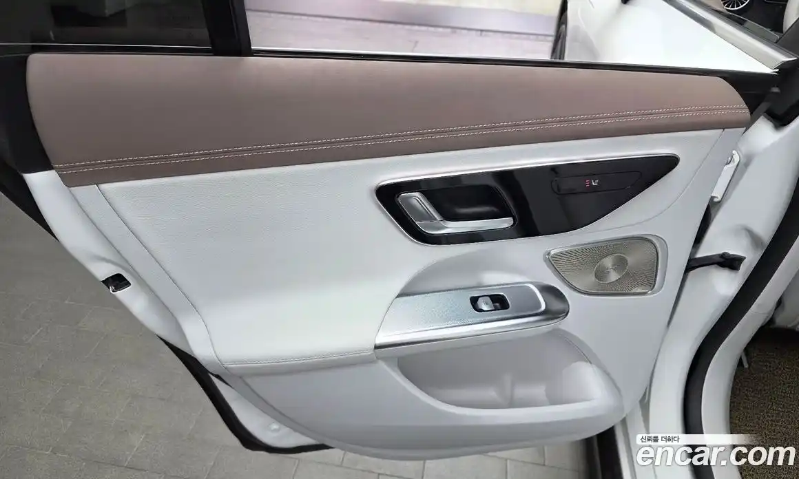 Mercedes-Benz EQE 2023 0.3 гидро, фото 15