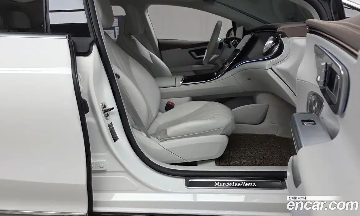 Mercedes-Benz EQE 2023 0.3 гидро, фото 16