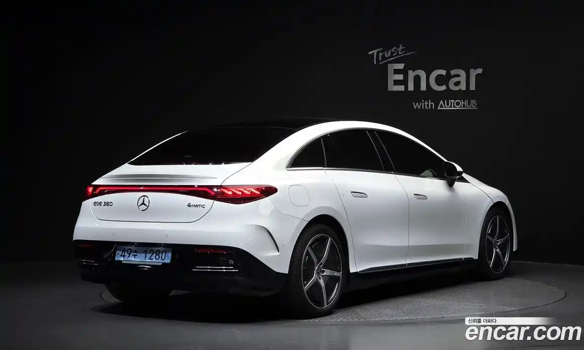 Mercedes-Benz EQE 2023 0.3 гидро, фото 2